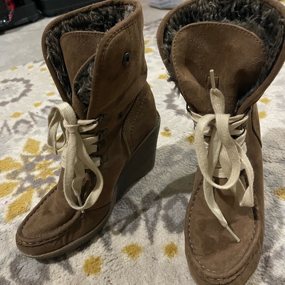 Booties - Picture 3 of 4